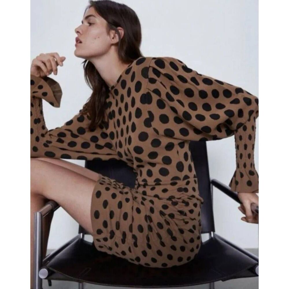 ZARA Tan Jersey Knit Fitted Dress Black Accent Flare Sleeves NWOT Size Large - Picture 6 of 9